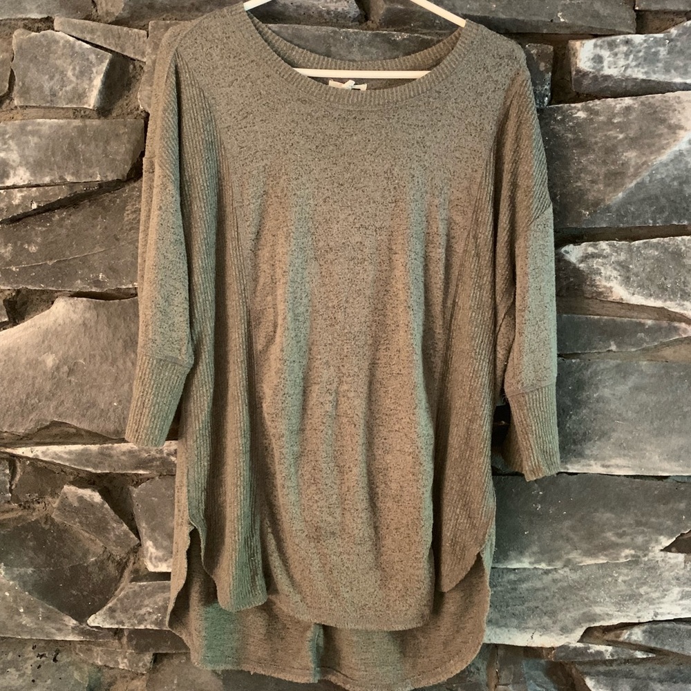 Maurice olive green sweater